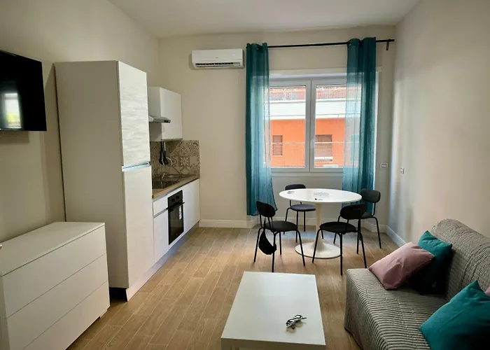 Premium One-bedroom Sofa Bed, Near Vatican - Newly Renovated * Rome